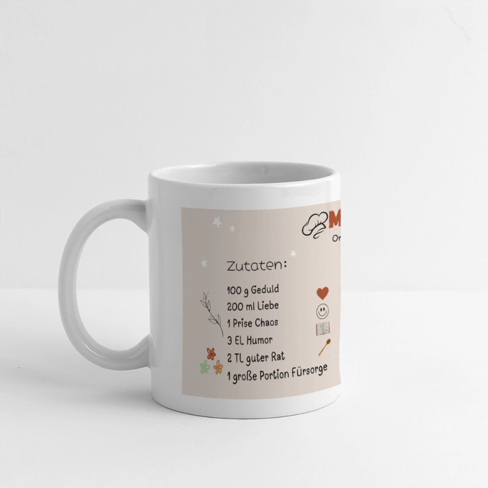 Personalisierte Mama Tasse als Geschenk für Muttertag mit Kaffee dekoriert