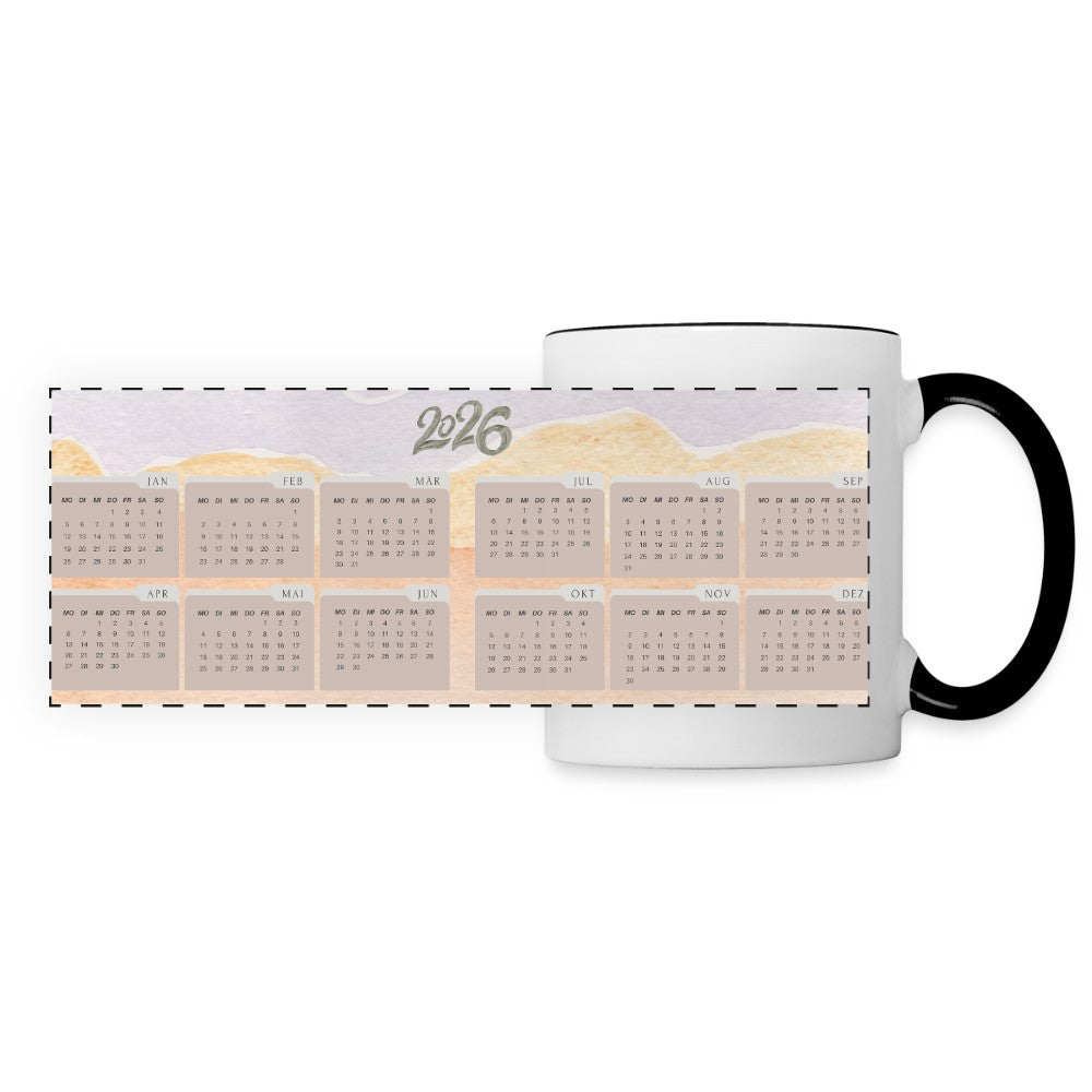 Panorama Keramikbecher mit vollständig sichtbarem Kalender 2026